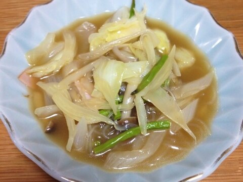 ウェイパーで、玉ねぎのスープ春雨